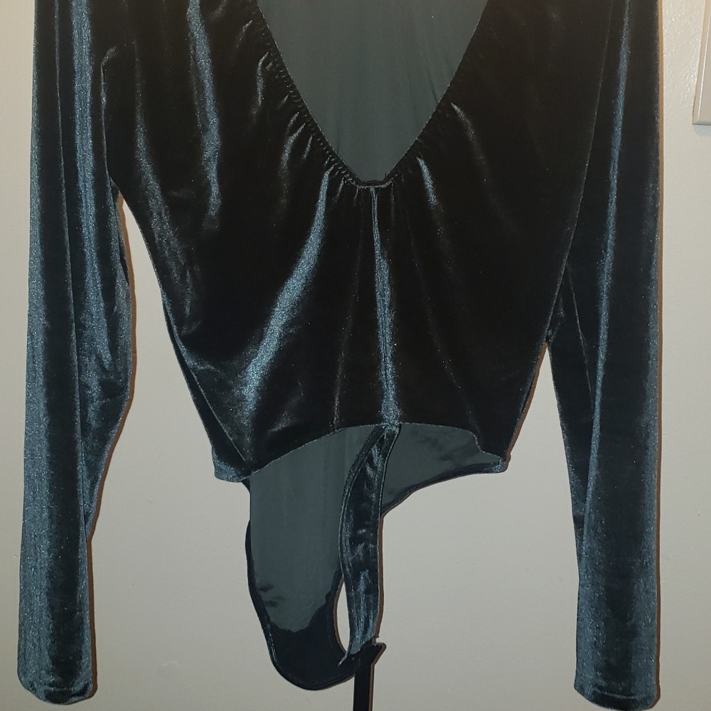 BRAND NEW SHIRT - Picture 2 of 2